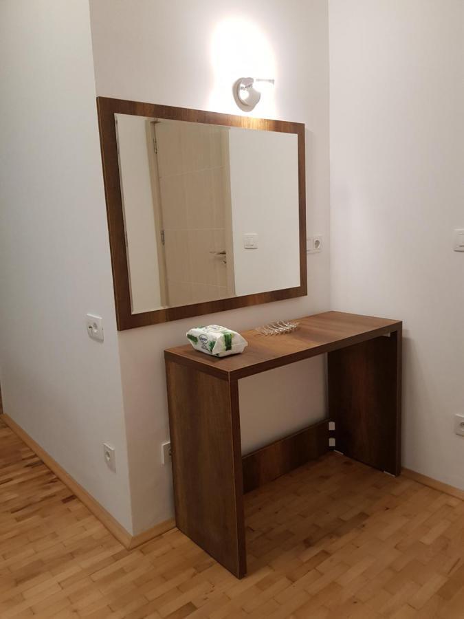 Prishtina Newborn Abc Room Prishtine Bagian luar foto