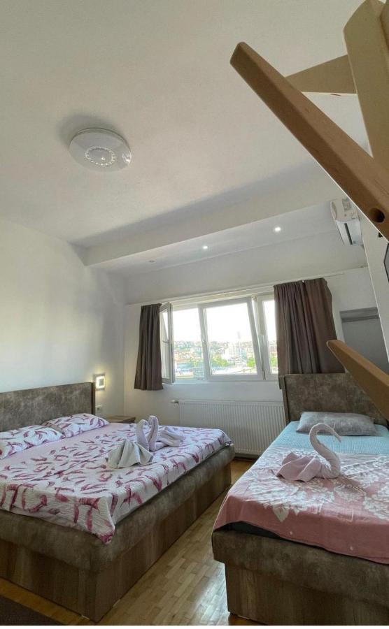 Prishtina Newborn Abc Room Prishtine Bagian luar foto